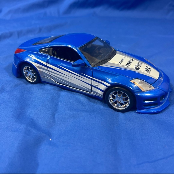 Maisto  Import Racer Diecast Nissan 350Z 1:24 Rare - Picture 3 of 6